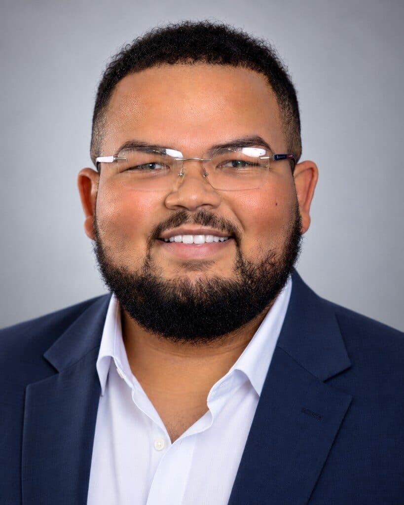 Edgardo Hernández Jr.